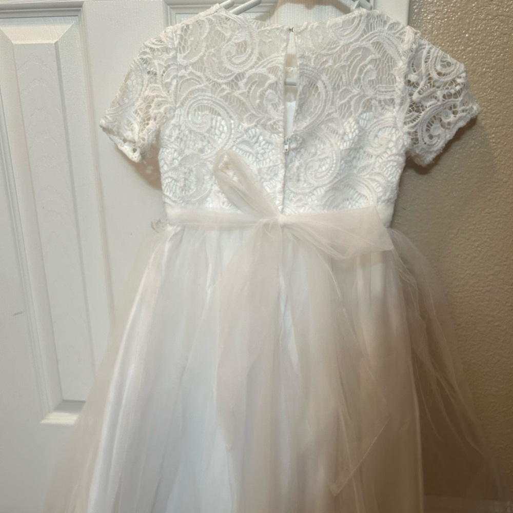 Amazon Flower Girl Set - Picture 3 of 11